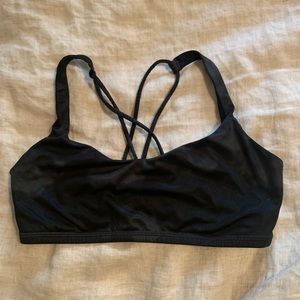Lululemon Free To Be bra